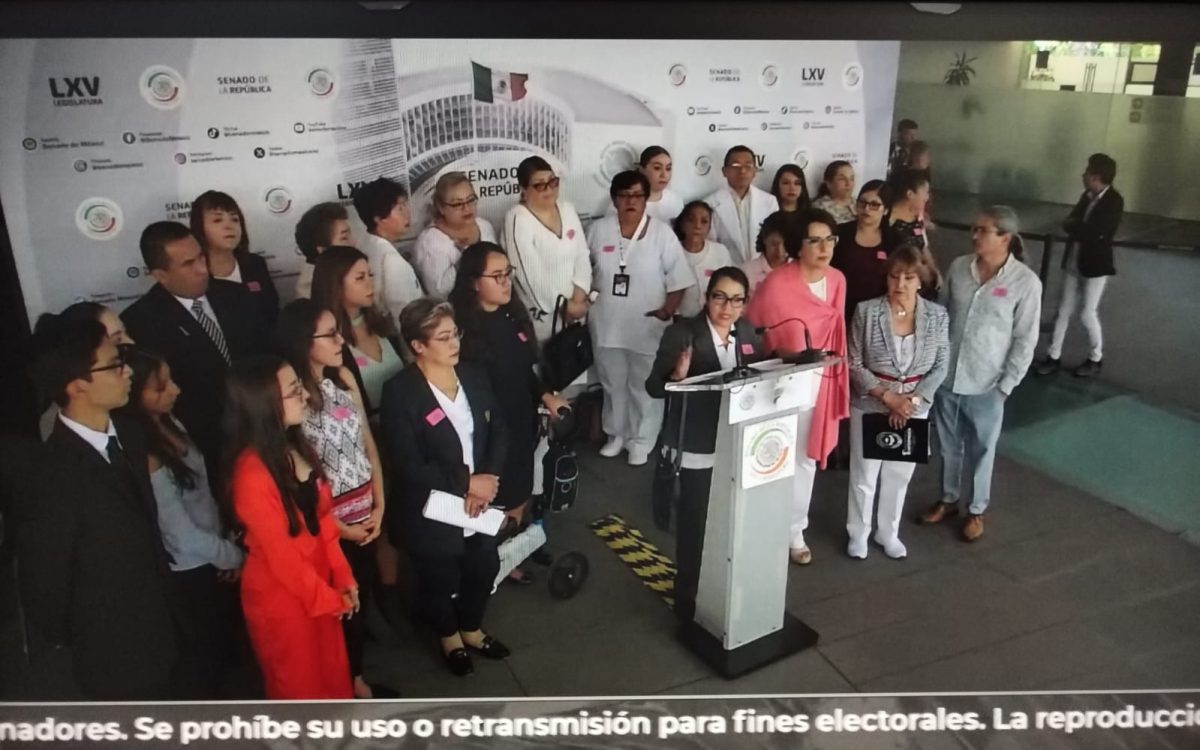 Rueda de prensa en el Patio del Federalismo del Senado de la República